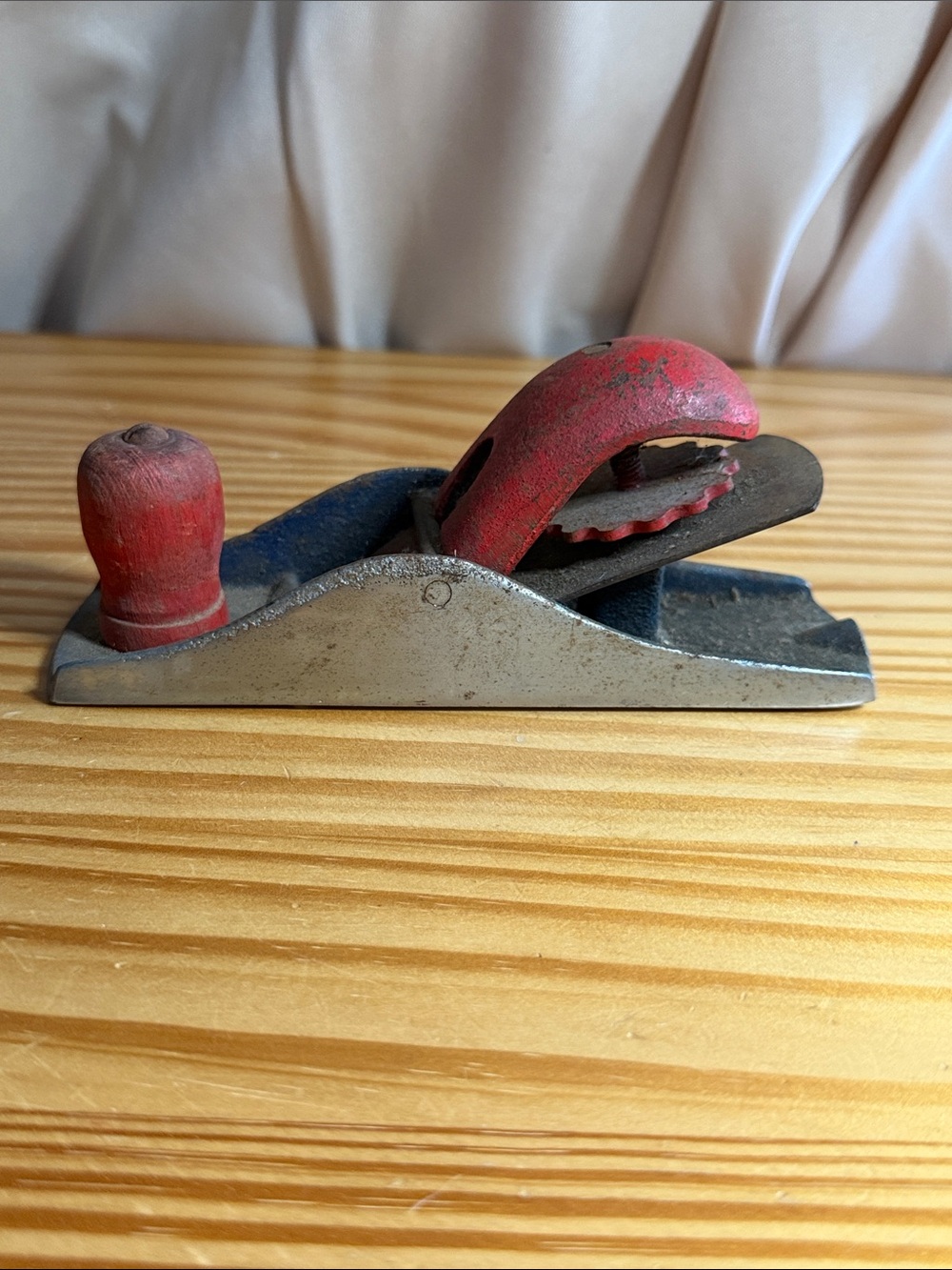 Vintage Stanley Handyman Block Plane No. 110 Blue/Red 6.5” Woodworking Tool